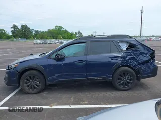 2025 Subaru Outback Onyx z VIN 4S4BTALC2S3195785, wystawiony jako IAAI lot #42202055 z przebiegiem 2 059 mil mil oraz . Historia ofert i sprzedaży dostępna na DreamBid. Obrazek 14.