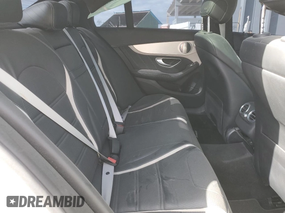 2016 Mercedes-Benz C 63 S AMG с VIN 55SWF8HB6GU104239, выставлен на аукционе Copart как лот 83988234 с пробегом 38 962 миль миль и Списание • Salvage title. История ставок и продаж доступна на DreamBid. Изображение 10.