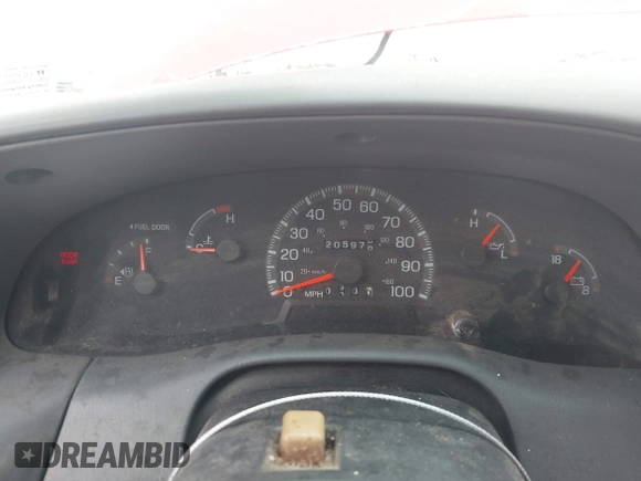 1997 Ford F-150 with VIN 1FTDX1724VKB63174, listed as a IAAI auction lot 42494621 with 205,978 mi miles and . Bid and sale history available at DreamBid. Image 7.