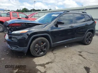 2018 Jeep Cherokee Limited with VIN 1C4PJLDX2JD533739, listed as a Copart auction lot 64790515 with 123,374 mi miles and Salvage title. Bid and sale history available at DreamBid. Image 1.
