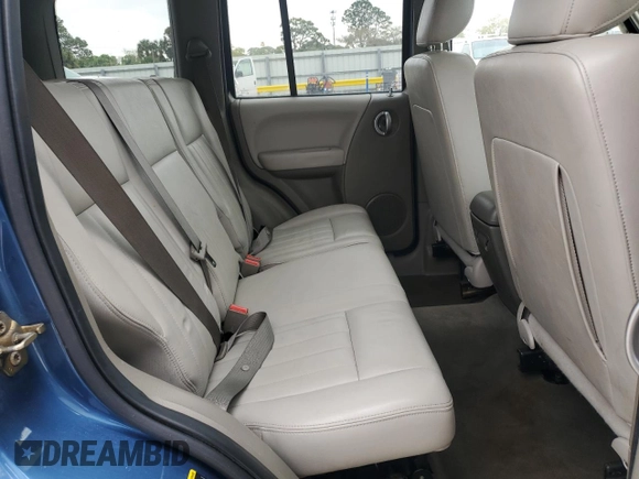 2005 Jeep Liberty Limited z VIN 1J8GL58K95W558452, wystawiony jako Copart lot #47108655 z przebiegiem 80 163 mil mil oraz Szkoda całkowita • Salvage title. Historia ofert i sprzedaży dostępna na DreamBid. Obrazek 11.