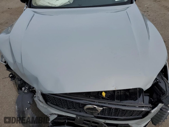 2024 Volvo XC60 Plus Dark Theme z VIN YV4L12RL3R1710498, wystawiony jako Copart lot #51565325 z przebiegiem 18 939 mil mil oraz Szkoda całkowita • Salvage title. Historia ofert i sprzedaży dostępna na DreamBid. Obrazek 12.