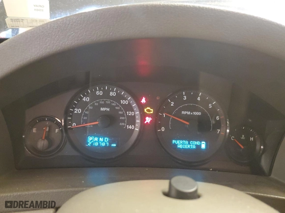 2006 Jeep Grand Cherokee Laredo with VIN 1J4GS48K26C285341, listed as a Copart auction lot 59287334 with 218,787 mi miles and Salvage Title. Bid and sale history available at carsss.com. Image 9.