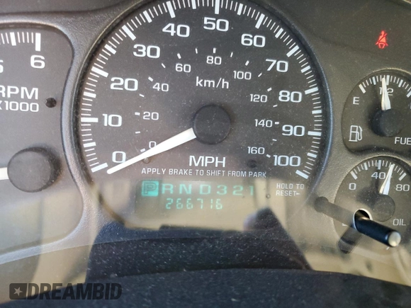 2002 GMC Yukon SLT with VIN 1GKEC13Z62R151814, listed as a Copart auction lot 88067325 with 266,716 mi miles and Salvage Title. Bid and sale history available at carsss.com. Image 9.