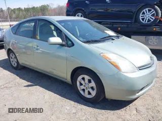 2008 Toyota Prius with VIN JTDKB20U087742810, listed as a IAAI auction lot 41829119 with 183,136 mi miles. Bid and sale history available at carsss.com. Image 1.