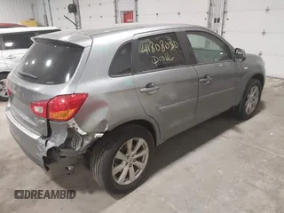 2015 Mitsubishi Outlander Sport ES with VIN 4A4AR3AU0FE014305, listed as a IAAI auction lot 41808030 with 90,753 mi miles. Bid and sale history available at carsss.com. Image 4.