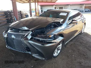 2018 Lexus LS 500 z VIN JTHB5LFF7J5000992, wystawiony jako IAAI lot #42225195 z przebiegiem 34 287 mil mil oraz . Historia ofert i sprzedaży dostępna na DreamBid. Obrazek 2.