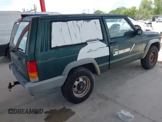 2000 Jeep Cherokee SE z VIN 1J4FT27P0YL185249, wystawiony jako IAAI lot #42650722 z przebiegiem 129 092 mil mil oraz . Historia ofert i sprzedaży dostępna na DreamBid. Obrazek 4.