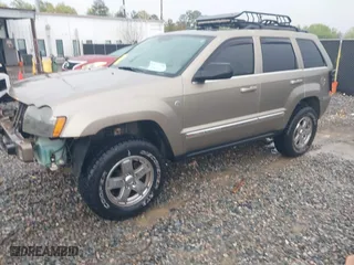 2005 Jeep Grand Cherokee Limited with VIN 1J8HR58255C587144, listed as a IAAI auction lot 41919246 with 185,687 mi miles. Bid and sale history available at carsss.com. Image 2.