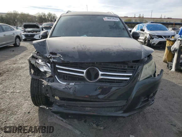 2010 Volkswagen Tiguan Wolfsburg Edition with VIN WVGAV7AX5AW002900, listed as a Copart auction lot 86214514 with 153,645 mi miles and Salvage title. Bid and sale history available at DreamBid. Image 5.