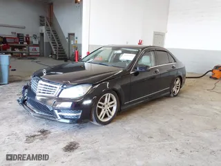 2014 Mercedes-Benz C-Class C 300 Sport with VIN WDDGF8AB9EA953051, listed as a IAAI auction lot 41591109 with 71,482 mi miles. Bid and sale history available at carsss.com. Image 17.