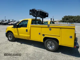 2016 Ford Super Duty F-250 SRW XL with VIN 1FDBF2A62GEA74289, listed as a Copart auction lot 66823654 with 210,780 mi miles and Clean Title. Bid and sale history available at carsss.com. Image 2.