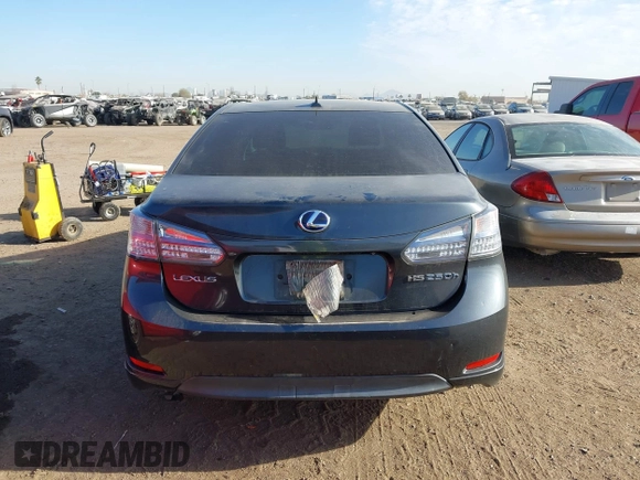 2010 Lexus HS 250h z VIN JTHBB1BA8A2034027, wystawiony jako IAAI lot #41551228 z przebiegiem 304 411 mil mil oraz . Historia ofert i sprzedaży dostępna na DreamBid. Obrazek 16.