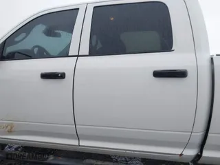 2018 Ram 2500 Tradesman with VIN 3C6UR5CL6JG148264, listed as a IAAI auction lot 41839450 with 107,852 mi miles. Bid and sale history available at carsss.com. Image 14.