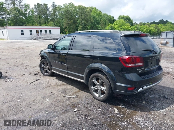2015 Dodge Journey Crossroad with VIN 3C4PDCGBXFT543184, listed as a IAAI auction lot 42244021 with 200,000 mi miles and . Bid and sale history available at DreamBid. Image 3.
