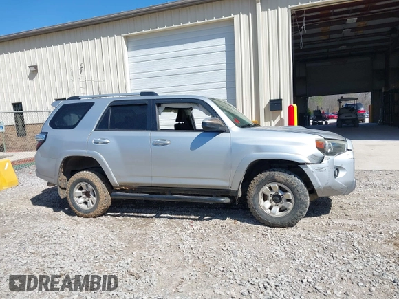 2014 Toyota 4Runner Limited with VIN JTEBU5JR1E5165584, listed as a IAAI auction lot 41727845 with 178,774 mi miles. Bid and sale history available at carsss.com. Image 13.