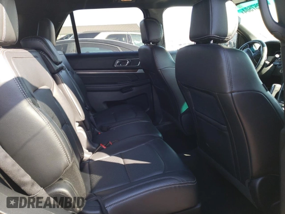 2016 Ford Explorer Limited z VIN 1FM5K8FH7GGD11109, wystawiony jako Copart lot #46257504 z przebiegiem 32 893 mil mil oraz Szkoda całkowita • Salvage title. Historia ofert i sprzedaży dostępna na DreamBid. Obrazek 11.