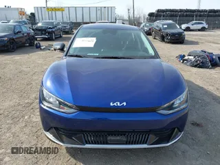 2022 Kia EV6 Wind z VIN KNDC3DLCXN5068642, wystawiony jako IAAI lot #41774075 z przebiegiem 17 632 mil mil oraz . Historia ofert i sprzedaży dostępna na DreamBid. Obrazek 13.