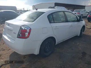 2007 Nissan Sentra S с VIN 3N1AB61E77L664341, выставлен на аукционе IAAI как лот 42551924 с пробегом 136 361 миль миль и . История ставок и продаж доступна на DreamBid. Изображение 4.