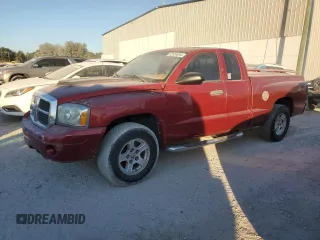 2006 Dodge Dakota SLT with VIN 1D7HW42NX6S518864, listed as a Copart auction lot 82934094 with 179,075 mi miles and Clean Title. Bid and sale history available at carsss.com. Image 1.
