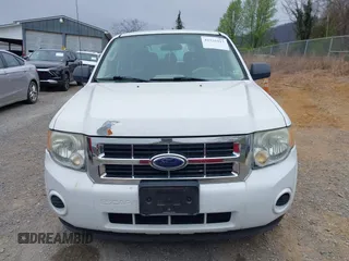 2009 Ford Escape XLS with VIN 1FMCU927X9KC79986, listed as a IAAI auction lot 41936917 with 208,816 mi miles and . Bid and sale history available at DreamBid. Image 13.