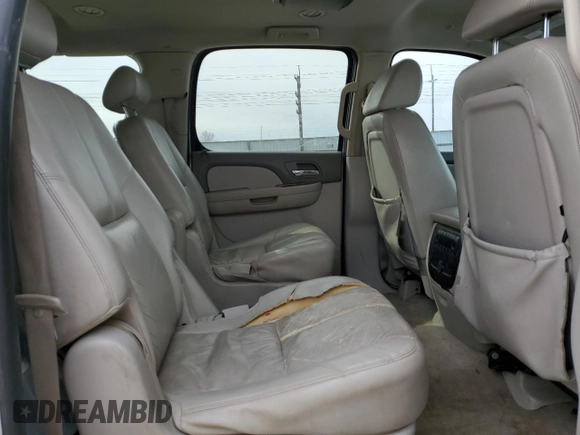 2008 GMC Yukon XL SLT 4SB z VIN 1GKFK163X8J136626, wystawiony jako Copart lot #47991995 z przebiegiem 207 902 mil mil oraz Szkoda całkowita • Salvage title. Historia ofert i sprzedaży dostępna na DreamBid. Obrazek 11.