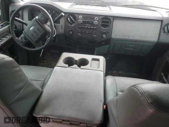 2015 Ford F-250 XL with VIN 1FT7W2AT1FEB50003, listed as a Copart auction lot 89136195 with 212,986 mi miles and Salvage title. Bid and sale history available at DreamBid. Image 7.