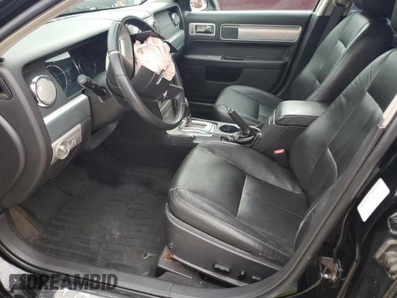 2007 Lincoln MKZ z VIN 3LNHM28T27R618833, wystawiony jako Copart lot #55411555 z przebiegiem Nie podano mil oraz Nie do naprawy • Non repairable. Historia ofert i sprzedaży dostępna na DreamBid. Obrazek 7.