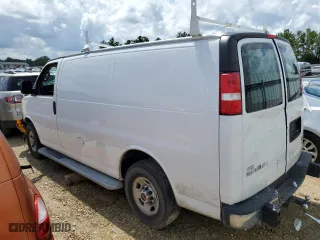 2019 GMC Savana Cargo Van with VIN 1GTW7AFG3K1368508, listed as a Copart auction lot 63896384 with 0 mi miles and Salvage Title. Bid and sale history available at carsss.com. Image 2.