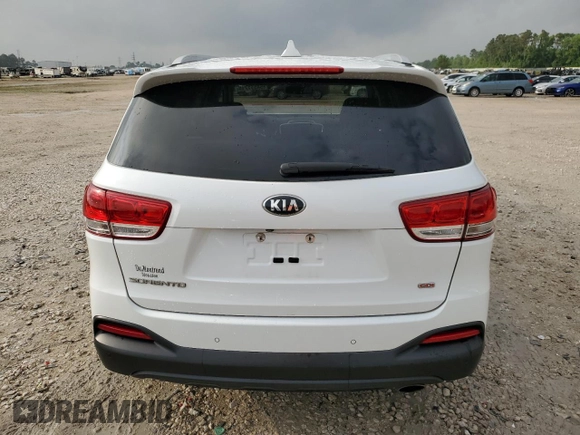 2018 Kia Sorento L z VIN 5XYPG4A35JG342050, wystawiony jako Copart lot #54517715 z przebiegiem 121 415 mil mil oraz Szkoda całkowita • Salvage title. Historia ofert i sprzedaży dostępna na DreamBid. Obrazek 6.