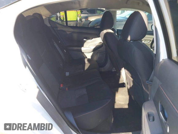 2020 Nissan Sentra SR with VIN 3N1AB8DV0LY261421, listed as a IAAI auction lot 41752418 with 42,971 mi miles and . Bid and sale history available at DreamBid. Image 8.