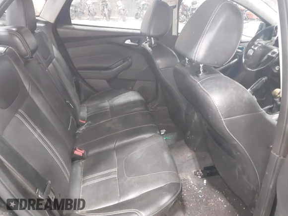 2014 Ford Focus SE with VIN 1FADP3F20EL114485, listed as a IAAI auction lot 41988373 with 119,963 mi miles. Bid and sale history available at carsss.com. Image 8.