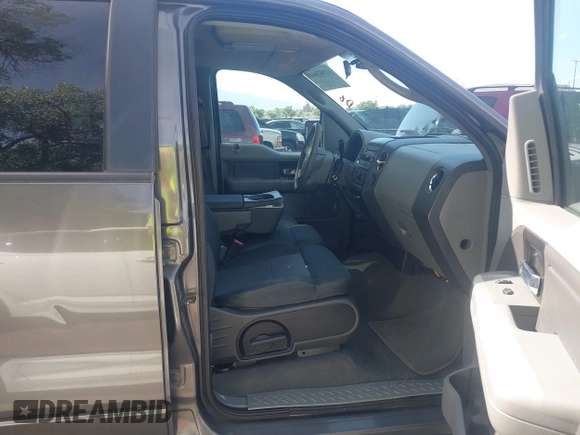 2007 Ford F-150 XLT with VIN 1FTPW14V07KD11807, listed as a IAAI auction lot 42587460 with 229,013 mi miles and . Bid and sale history available at DreamBid. Image 5.