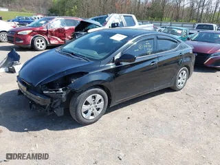2016 Hyundai Elantra SE with VIN KMHDH4AE2GU641130, listed as a IAAI auction lot 41929284 with 122,688 mi miles. Bid and sale history available at carsss.com. Image 17.