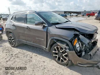 2018 Jeep Compass Limited with VIN 3C4NJDCB9JT206736, listed as a Copart auction lot 59838055 with 124,992 mi miles and Salvage title. Bid and sale history available at DreamBid. Image 4.