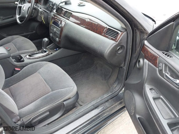 2012 Chevrolet Impala LT Retail with VIN 2G1WB5E31C1125045, listed as a IAAI auction lot 41922933 with NaN miles. Bid and sale history available at carsss.com. Image 5.