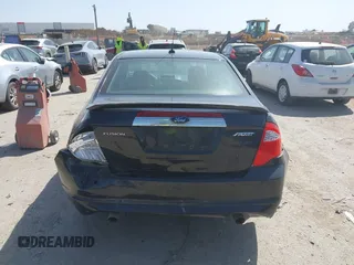 2010 Ford Fusion SPORT with VIN 3FAHP0KC3AR193368, listed as a IAAI auction lot 41819046 with 174,057 mi miles. Bid and sale history available at carsss.com. Image 16.