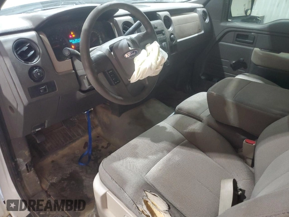 2010 Ford F-150 XL с VIN 1FTMF1CW3AKE74410, выставлен на аукционе Copart как лот 57287195 с пробегом 154 739 миль миль и На запчасти • Non repairable. История ставок и продаж доступна на DreamBid. Изображение 8.