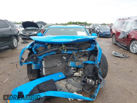 2023 Chevrolet Camaro 1LT z VIN 1G1FB1RS1P0140463, wystawiony jako IAAI lot #41952133 z przebiegiem 42 043 mil mil oraz . Historia ofert i sprzedaży dostępna na DreamBid. Obrazek 6.