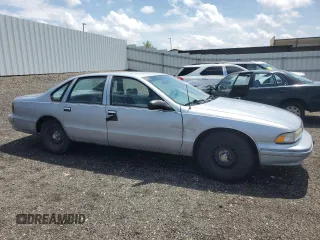 1995 Chevrolet Caprice with VIN 1G1BL52P8SR191830, listed as a Copart auction lot 64043925 with 154,320 mi miles and Clean title. Bid and sale history available at DreamBid. Image 4.