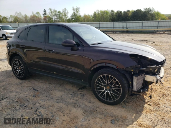 2019 Porsche Cayenne with VIN WP1AA2AYXKDA08134, listed as a Copart auction lot 52077825 with 53,719 mi miles and Salvage Title. Bid and sale history available at DreamBid. Image 4.
