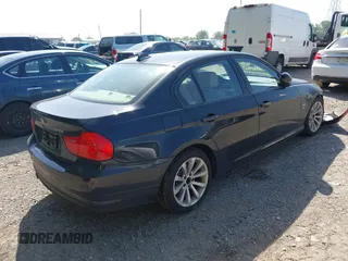 2011 BMW 3 Series 328i xDrive with VIN WBAPK7C55BA972180, listed as a IAAI auction lot 42566991 with 228,000 mi miles and . Bid and sale history available at DreamBid. Image 4.