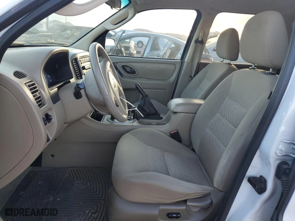 2007 Ford Escape XLT with VIN 1FMCU03197KA36558, listed as a Copart auction lot 46751845 with 202,784 mi miles and Clean Title. Bid and sale history available at carsss.com. Image 7.