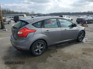 2013 Ford Focus SE with VIN 1FADP3K21DL153204, listed as a Copart auction lot 49231735 with 135,345 mi miles and Salvage Title. Bid and sale history available at carsss.com. Image 3.
