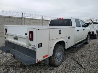 2022 Ram 3500 Tradesman with VIN 3C63R3GL7NG277002, listed as a Copart auction lot 72639464 with 33,137 mi miles and Salvage Title. Bid and sale history available at carsss.com. Image 3.