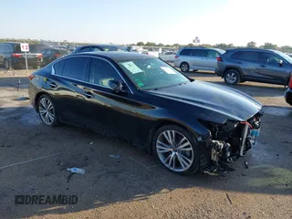 2018 Infiniti Q50 3.0t LUXE with VIN JN1EV7AP2JM359410, listed as a IAAI auction lot 40742721 with 161,858 mi miles. Bid and sale history available at carsss.com. Image 1.