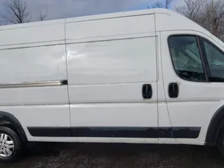 2014 Ram ProMaster Cargo with VIN 3C6URVJG1EE117303, listed as a IAAI auction lot 41498073 with 132,201 mi miles and . Bid and sale history available at DreamBid. Image 13.