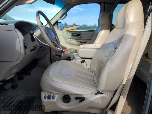 2001 Ford F-150 XL with VIN 1FTRX18L01NA29591, listed as a Copart auction lot 50591035 with 250,345 mi miles and Salvage Title. Bid and sale history available at carsss.com. Image 7.