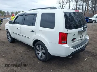2013 Honda Pilot Touring with VIN 5FNYF4H96DB031577, listed as a IAAI auction lot 41699838 with 180,876 mi miles. Bid and sale history available at carsss.com. Image 3.