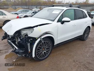 2023 Porsche Cayenne z VIN WP1AA2AY1PDA09213, wystawiony jako IAAI lot #40795024 z przebiegiem 22 522 mil mil oraz . Historia ofert i sprzedaży dostępna na DreamBid. Obrazek 22.